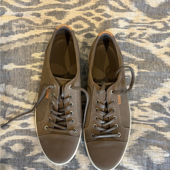 NWOT Men’s grey Ecco sneaker in size 14! - Picture 3 of 5